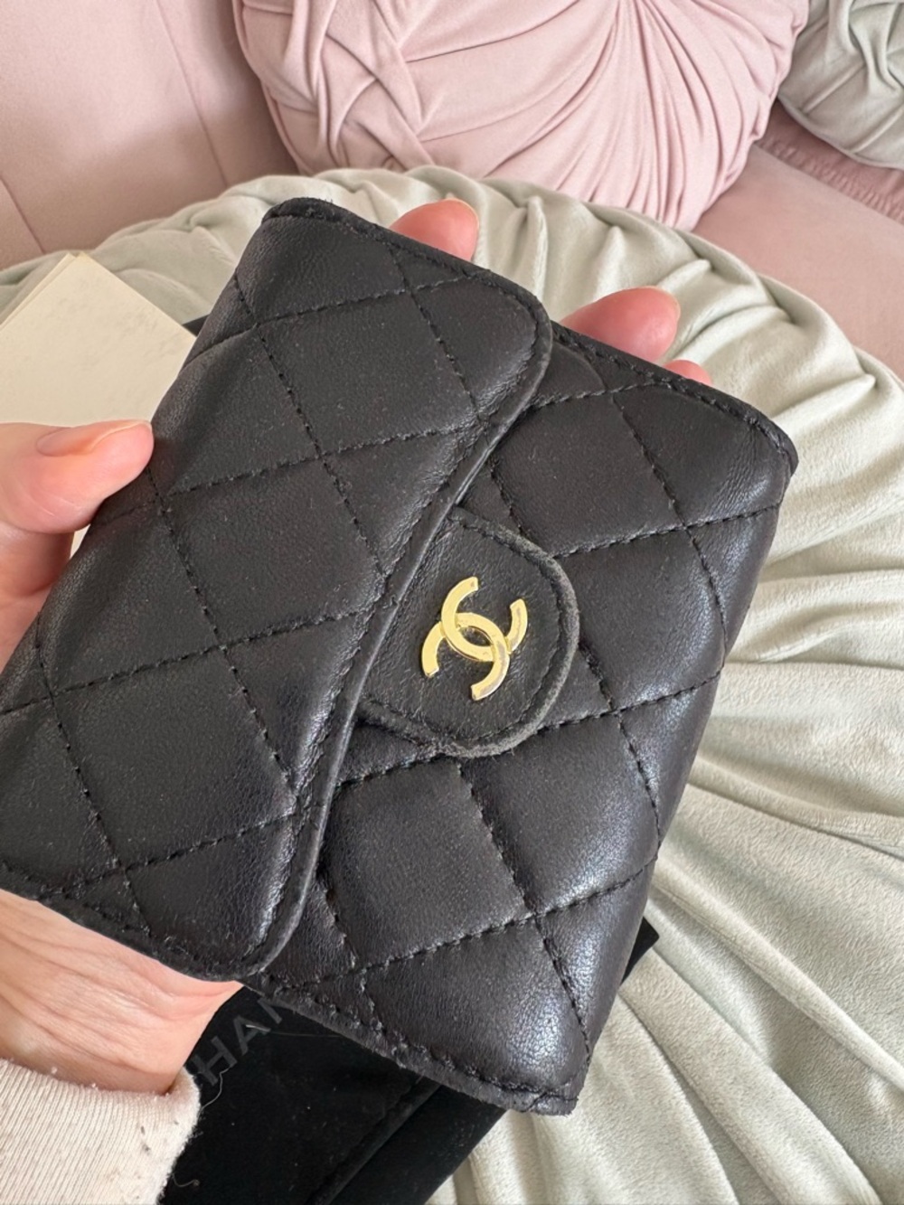 CHANEL Black Quilted lambskin genuine  Leather Small tri-fold Wallet - Picture 6 of 12